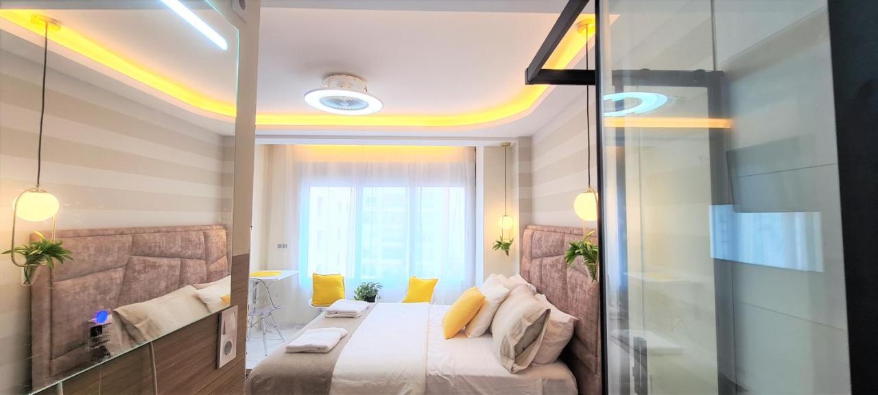 Estepona Rada Beach Abc Apartments & Estudios A ภายนอก รูปภาพ