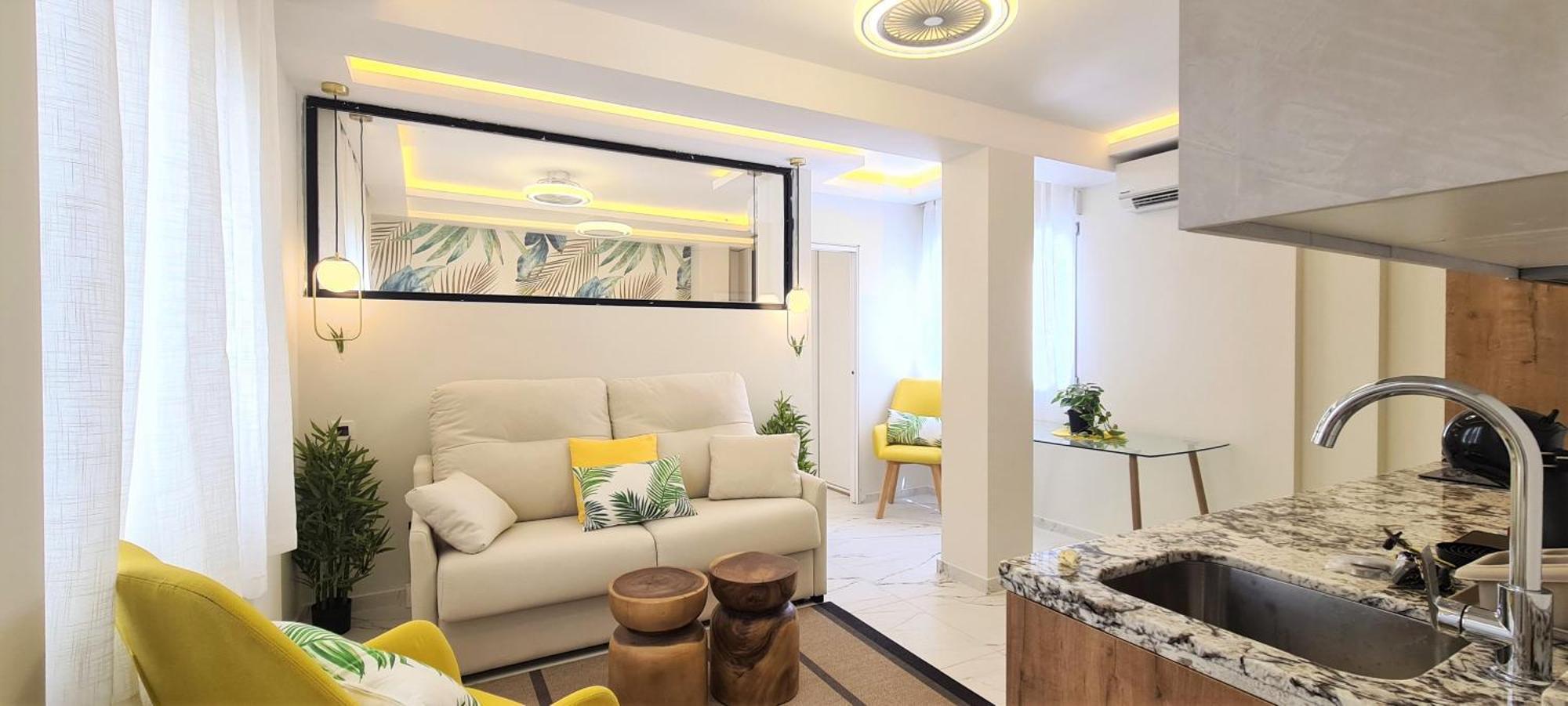 Estepona Rada Beach Abc Apartments & Estudios A ภายนอก รูปภาพ